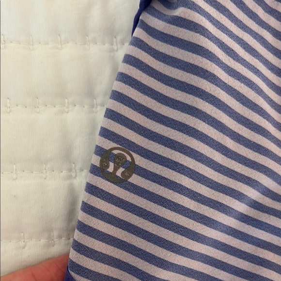 Lululemon Athletica striped purple speed up Shorts - Picture 3 of 4